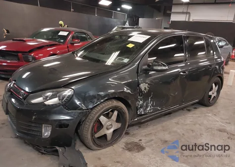 2013 Volkswagen Gti 4-Door Autobahn z USA, uszkodzony, nr VIN WVWHD7AJXDW071362